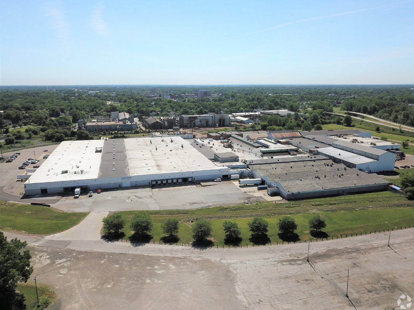 Aerial view of Full Circle Logistics storage facility in Ohio
